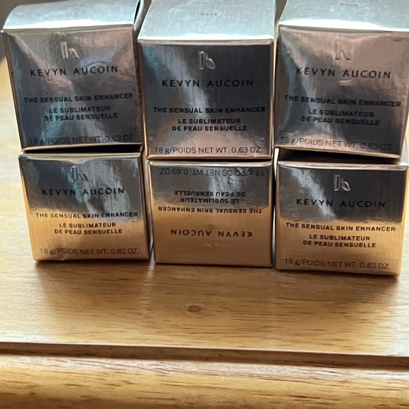 Skin enhancer - Picture 2 of 2